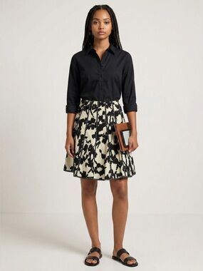CAbi Skirt Size 8 Black White Print A-Line Flare Cotton Midi Skirt Patterned